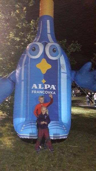 gal/2016/16_Night Run PHA/16.jpg